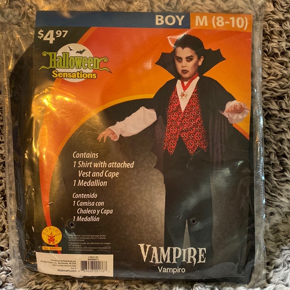 NWT boys vampire costume Med (8-10) - Picture 1 of 4